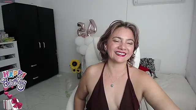 ana milf online show from January 2025 01:48:01 AM