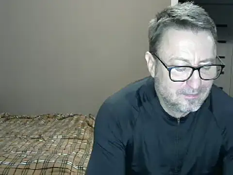 HarrySnake online show from December 2024 05:22:01 PM