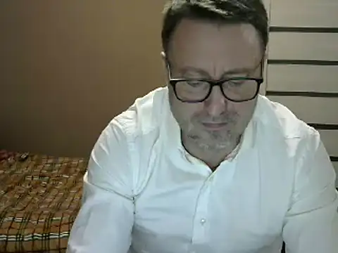 HarrySnake online show from December 2024 01:00:01 PM