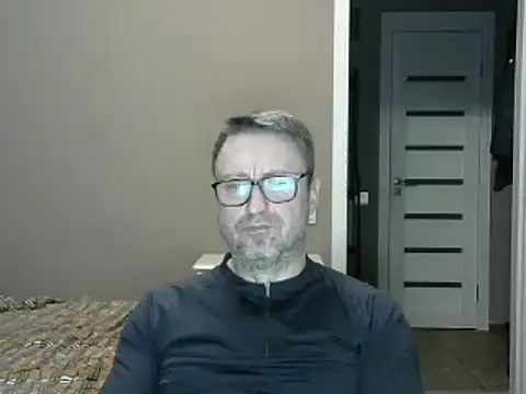 HarrySnake online show from December 2024 05:05:01 PM