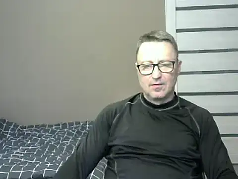 HarrySnake online show from February 2025 10:50:02 AM