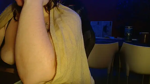 cruellaculdenfer67 online show from October 2025 09:03:01 PM