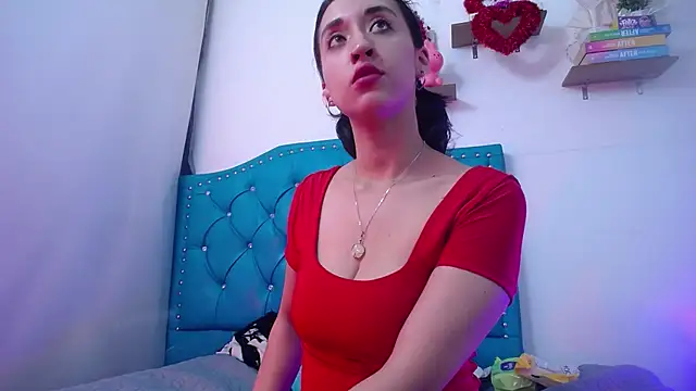 luly pink online show from December 2024 04:18:02 AM