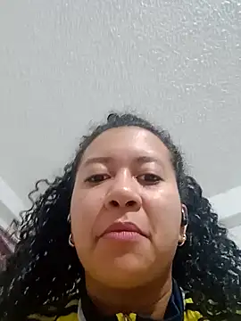 Kenia tompson01 online show from December 2024 04:40:01 PM