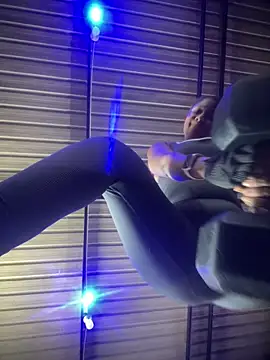 Snapshot of Berry_Bans chatting on December 2025 05:18:02 PM Berry Bans online show from December 2025 05:18:02 PM