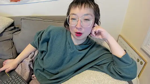 luxgray online show from March 2025 03:45:01 AM