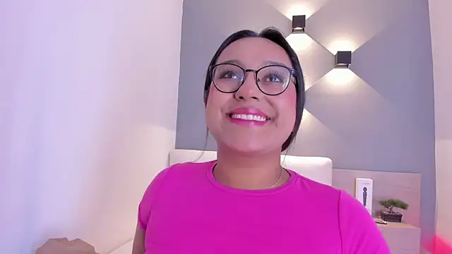 ellamontoya online show from January 2025 04:36:02 AM