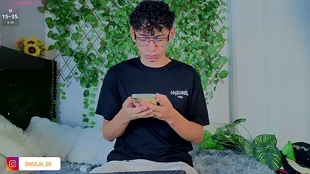 Snapshot of Daviid_laidd chatting on November 2025 05:55:02 PM Daviid laidd online show from November 2025 05:55:02 PM