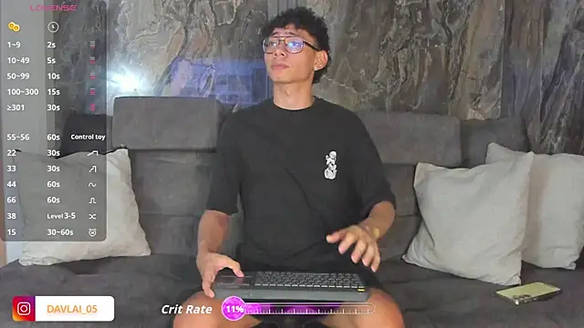 Snapshot of Daviid_laidd chatting on December 2025 07:22:01 PM Daviid laidd online show from December 2025 07:22:01 PM