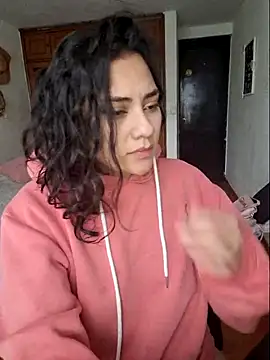 Snapshot of Thaliacooper_ chatting on December 2024 08:05:02 PM Thaliacooper online show from December 2024 08:05:02 PM