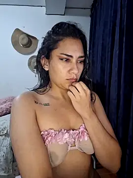 Snapshot of Thaliacooper_ chatting on January 2025 05:20:02 AM Thaliacooper online show from January 2025 05:20:02 AM