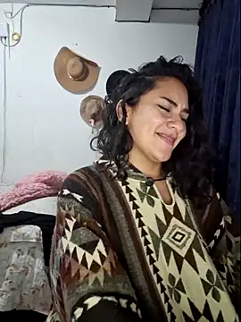 Snapshot of Thaliacooper_ chatting on January 2025 05:37:02 AM Thaliacooper online show from January 2025 05:37:02 AM
