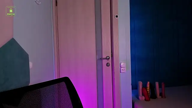 Snapshot of MarkGWalker chatting on February 2025 04:32:02 AM MarkGWalker online show from February 2025 04:32:02 AM