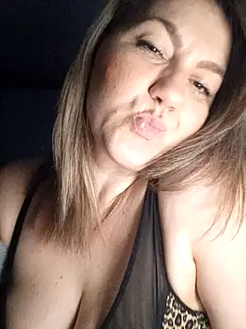 Ant0nina online show from January 2025 10:26:01 PM