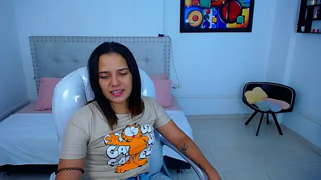 Chiqui milk  online show from December 2024 07:11:01 PM