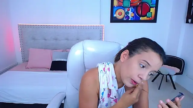 Chiqui milk  online show from January 2025 07:34:01 PM