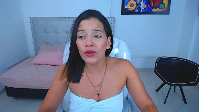 Chiqui milk  online show from January 2025 10:41:02 PM