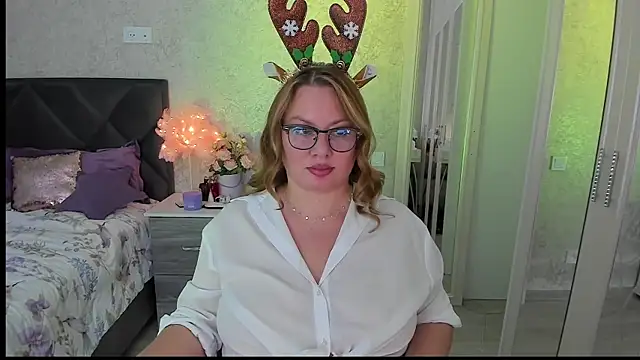 TwinklingStar  online show from December 2024 07:13:02 PM