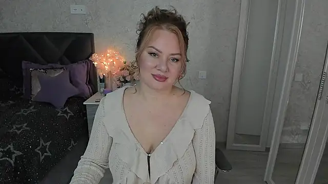 TwinklingStar  online show from March 2025 06:45:02 PM