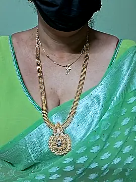 ananya956 online show from February 2025 05:20:02 PM