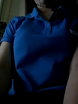 Snapshot of Tuongvy05 chatting on November 2025 04:40:01 PM Tuongvy05 online show from November 2025 04:40:01 PM