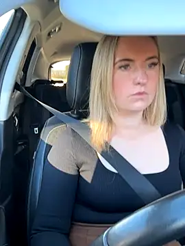 Snapshot of Rebeccaxxx chatting on November 2025 12:48:01 PM Rebeccaxxx online show from November 2025 12:48:01 PM