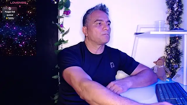 golden punisher online show from December 2024 04:54:02 AM