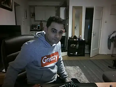mihaimichael online show from February 2025 09:52:02 PM