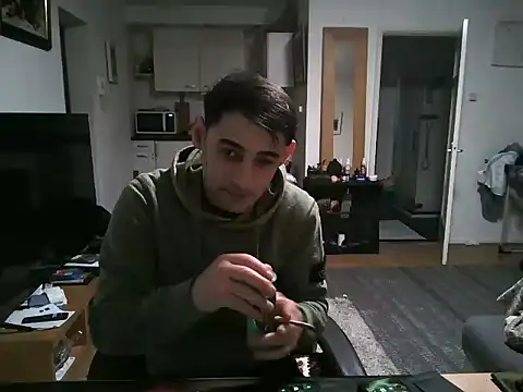 mihaimichael online show from February 2025 11:22:01 PM