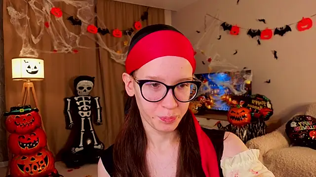 BettyBrowni online show from October 2025 04:20:02 PM