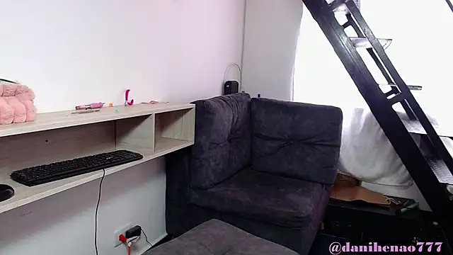 Misssofya online show from January 2025 04:06:01 PM