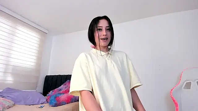 liaqueen610 online show from December 2024 09:06:02 PM