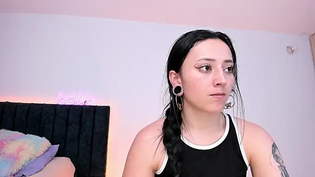 liaqueen610 online show from February 2025 12:49:01 AM