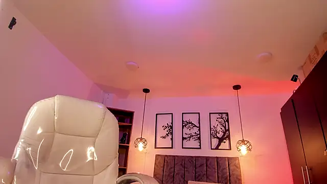 Snapshot of Abigaiil__ds chatting on January 2025 11:21:01 PM Abigaiil ds online show from January 2025 11:21:01 PM