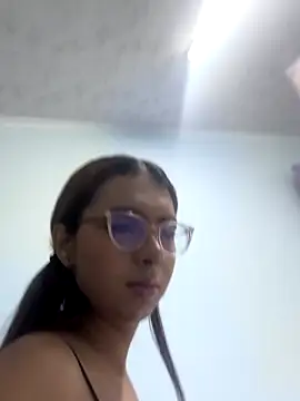 Snapshot of sara_saenz99 chatting on November 2025 08:22:02 PM sara saenz99 online show from November 2025 08:22:02 PM