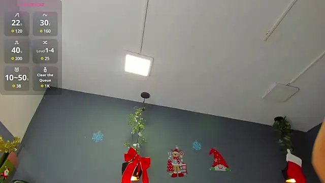 Hannah Miller   online show from December 2024 11:17:01 AM