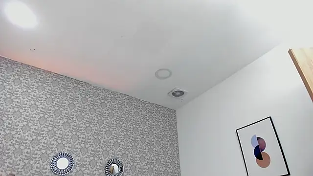 Hannah Miller   online show from January 2025 06:14:01 PM