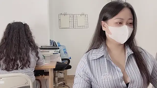 Bamboo Swetie online show from September 2025 03:23:02 PM
