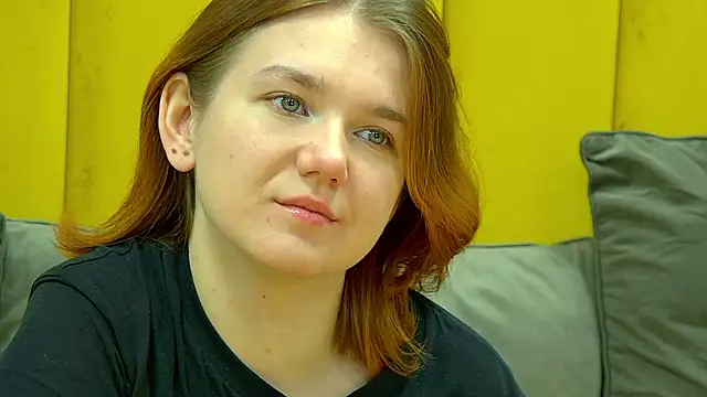 LessySmith online show from November 2025 04:28:01 PM