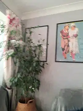 Snapshot of JulianJ50 chatting on December 2025 01:09:02 PM JulianJ50 online show from December 2025 01:09:02 PM