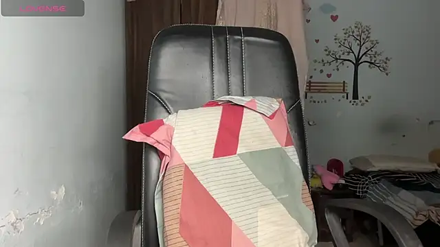 Snapshot of Dazzling__ira chatting on October 2025 07:56:01 PM Dazzling ira online show from October 2025 07:56:01 PM