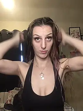 indie-rayne online show from December 2024 02:33:01 PM