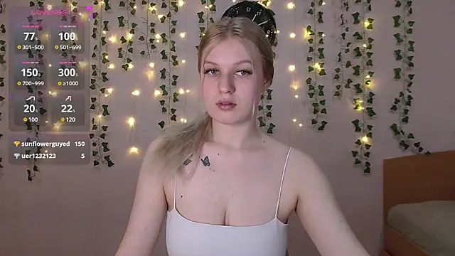 EmiliaDuchess online show from March 2025 06:52:02 AM