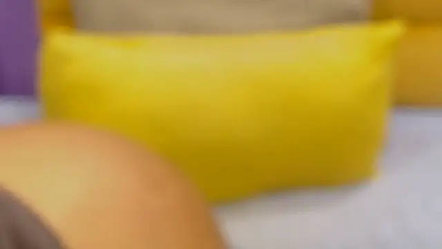 YELLOWBUSTYMELLONS online show from October 2025 05:31:02 AM