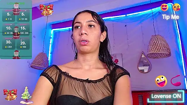 Lina10 online show from December 2024 03:42:01 PM