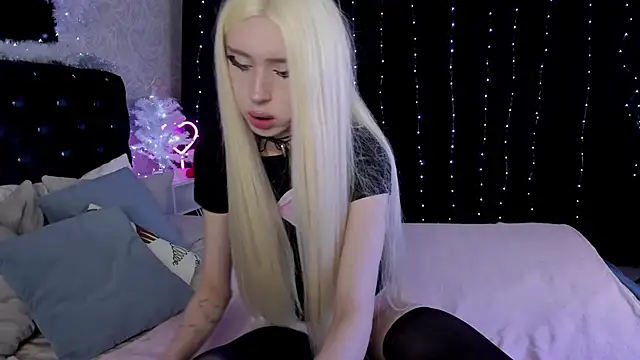 Joy Barker online show from December 2024 04:23:02 AM