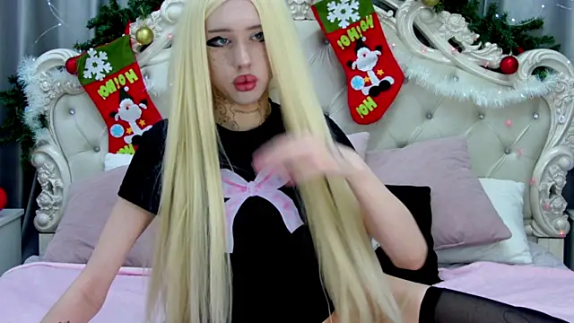 Joy Barker online show from December 2024 02:07:01 PM