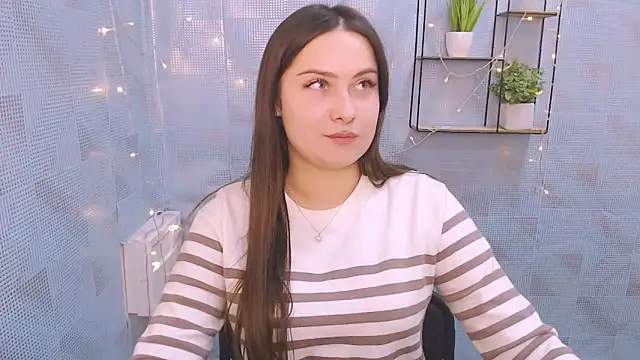 EmiliaTemi  online show from January 2025 01:14:02 PM