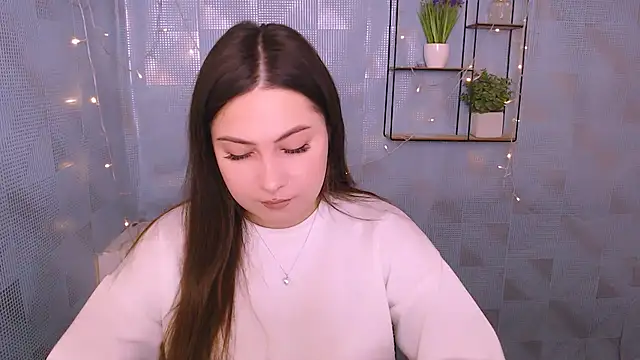 EmiliaTemi  online show from January 2025 01:02:02 PM