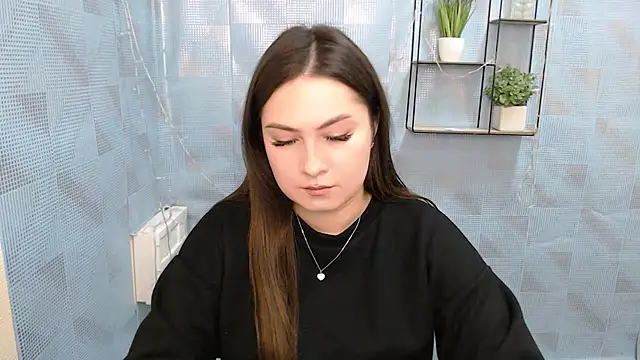 EmiliaTemi  online show from January 2025 02:10:01 PM